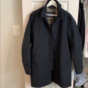 Men’s M Barbour Navy Trench Coat.